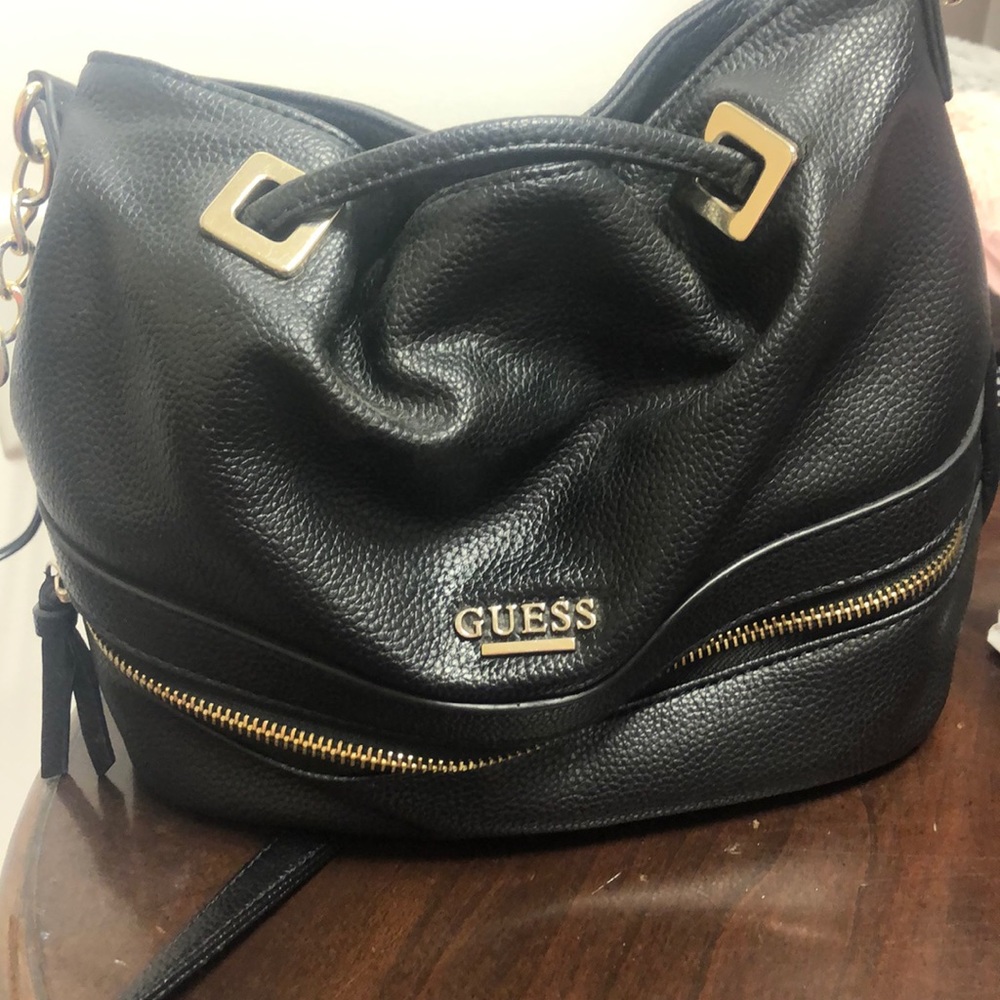 Guess purse